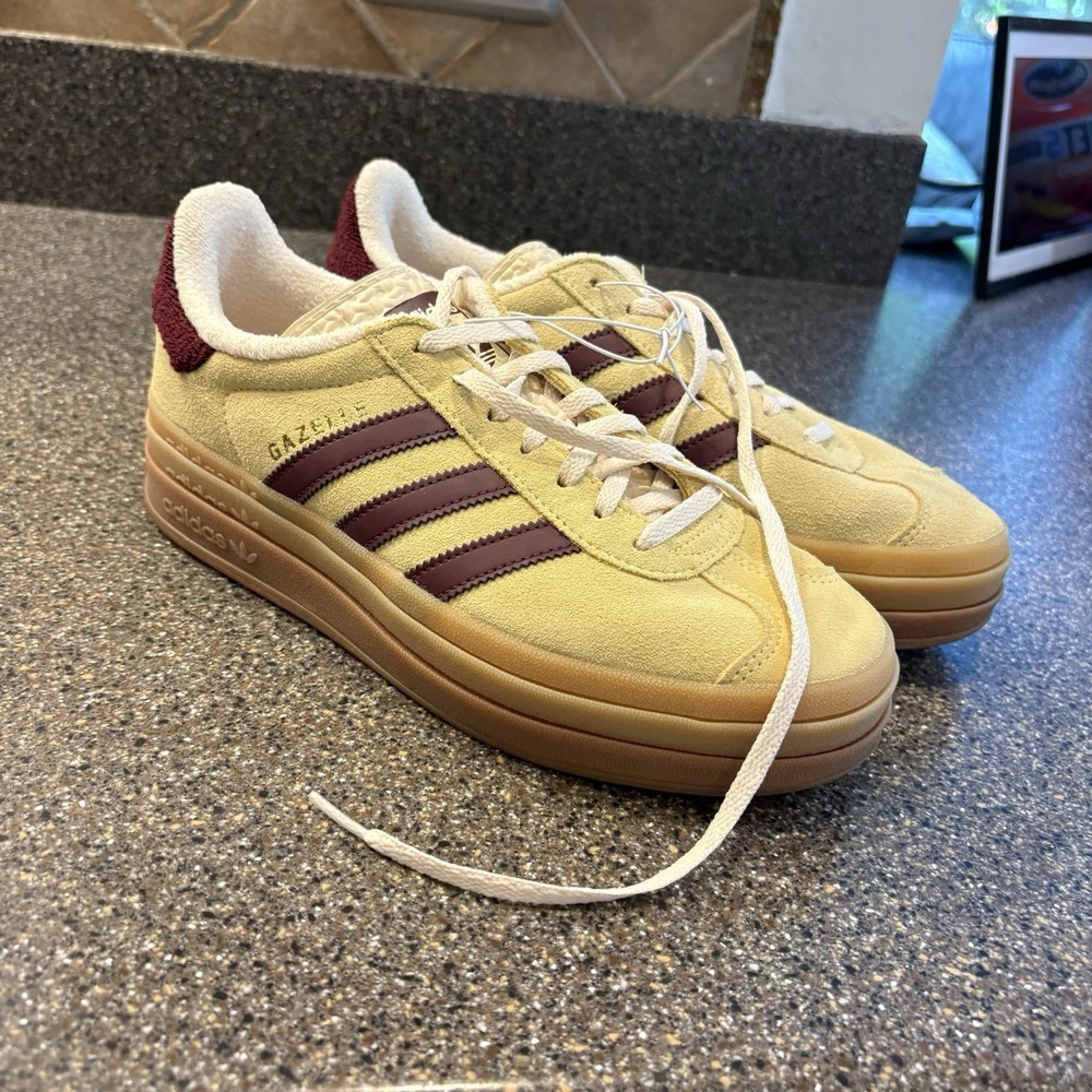Adidas Gazelle Bold Platform Women's Size 8.5 Almost Yellow Maroon Shoes IF5937